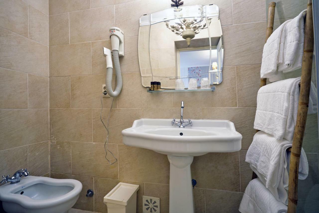 Charm Inn סינטרה מראה חיצוני תמונה